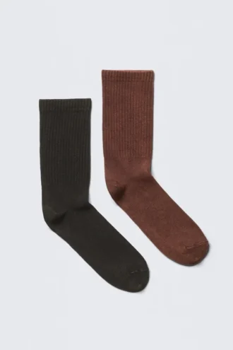 2er-Pack gewaschene Crew-Socken – Schwarz & Rot
