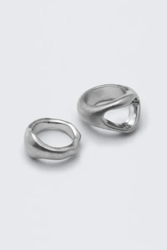 2er-Pack klobige, skulpturale Ringe – Dusty Silver