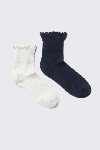 2er-Pack Socken aus Baumwollmischung mit Rüschenrand – Dunkelblau & Grau