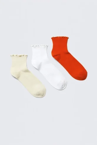 3er-Pack kurze Socken mit Rüschenrand – Hellbeige/Weiß/Orange