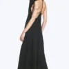 A-Linien-Kleid mit Wasserfallausschnitt – Schwarz A-Linien-Kleid mit Wasserfallausschnitt – Schwarz