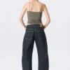 Abell Mid Rise Regular Barrel Jeans – Blue Rinse – Dunkelblau Abell Mid Rise Regular Barrel Jeans – Blue Rinse – Dunkelblau