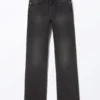 Aimo Mid Straight Jeans – Midnight Black – Schwarz Aimo Mid Straight Jeans – Midnight Black – Schwarz