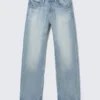 Anti Unisex-Jeans mit niedriger Taille, geradem Schnitt und normaler Passform – Blue Moon – Hellblau | Cheap Monday GB