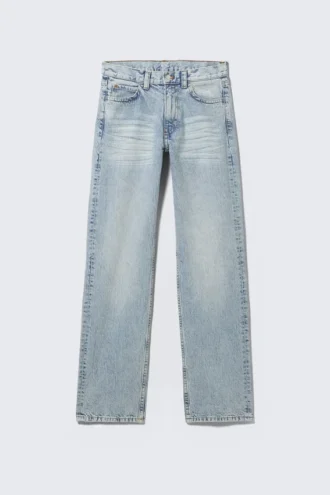 Anti Unisex-Jeans mit niedriger Taille, geradem Schnitt und normaler Passform – Hellblau | Cheap Monday GB Anti Unisex-Jeans mit niedriger Taille, geradem Schnitt und normaler Passform – Hellblau | Cheap Monday GB