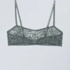 Ash Lace Semi Scooped Bra – Graue Spitze Ash Lace Semi Scooped Bra – Graue Spitze
