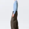Astro Mid Rise Loose Baggy Structured Hose – Dunkelbraun Astro Mid Rise Loose Baggy Structured Hose – Dunkelbraun
