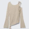 Asymmetrischer Strickpullover mit Bindeband an der Schulter – Hellbraun Asymmetrischer Strickpullover mit Bindeband an der Schulter – Hellbraun