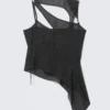 Asymmetrisches Mesh-Top mit Cut-outs – Dunkelgrau – Punkte Asymmetrisches Mesh-Top mit Cut-outs – Dunkelgrau – Punkte