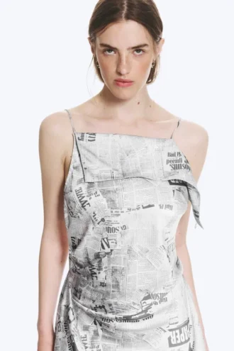 Asymmetrisches, ärmelloses Midi-Kleid mit Wasserfallausschnitt – Schwarz/Weiß-Print