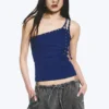 Asymmetrisches Tanktop mit Ösen – Hellblau Asymmetrisches Tanktop mit Ösen – Hellblau