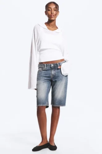 Atom Low-Rise-Jeansshorts in regulärer Länge – Redondo Blue – Mittelblau