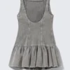 Ausgestelltes Minikleid aus Twill mit U-Boot-Ausschnitt – gewaschenes Grau Ausgestelltes Minikleid aus Twill mit U-Boot-Ausschnitt – gewaschenes Grau