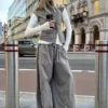 Baggy-Hose mit niedriger Leibhöhe – Grau Baggy-Hose mit niedriger Leibhöhe – Grau