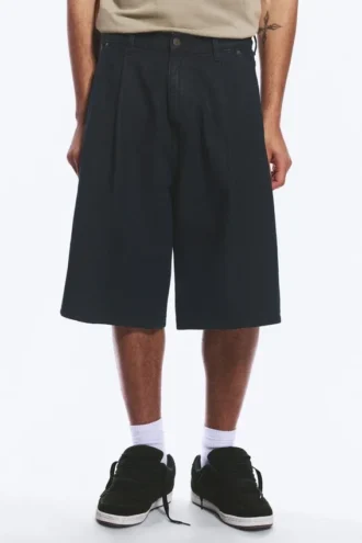 Baggy-Jeans-Shorts mit Falten und mittlerer Leibhöhe – Emerald Rinse – Dunkelblau