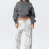 Bedruckte Pull-On-Hose mit weitem Bein – Weiß – Camouflage Bedruckte Pull-On-Hose mit weitem Bein – Weiß – Camouflage