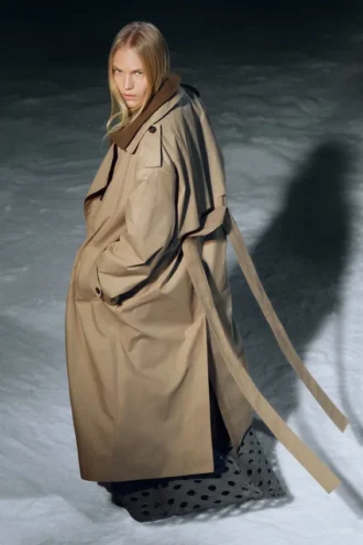 Übergroßer Trenchcoat mit herausnehmbarem Futter – Beige