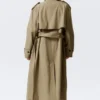 Übergroßer zweireihiger Trenchcoat aus Canvas – Beige Übergroßer zweireihiger Trenchcoat aus Canvas – Beige