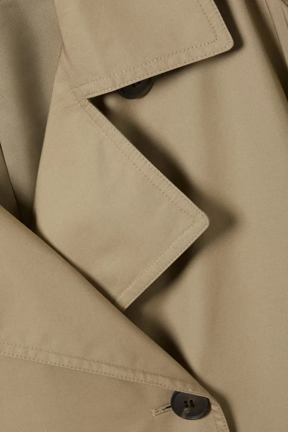 Übergroßer zweireihiger Trenchcoat aus Canvas – Beige Übergroßer zweireihiger Trenchcoat aus Canvas – Beige