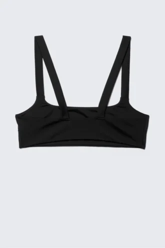 Bikini-Oberteil mit quadratischem Ausschnitt – Schwarz Bikini-Oberteil mit quadratischem Ausschnitt – Schwarz