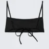 Bikini-Oberteil mit quadratischem Ausschnitt und Trägern – Schwarz Bikini-Oberteil mit quadratischem Ausschnitt und Trägern – Schwarz