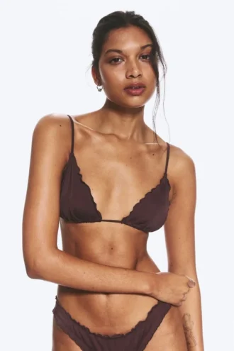 Bikini-Oberteil mit Rüschen – Dunkelrot