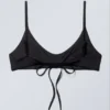 Bikini-Oberteil mit Trägern – Schwarz Bikini-Oberteil mit Trägern – Schwarz