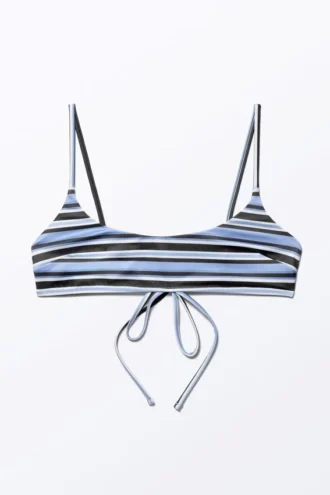 Bikini-Oberteil mit U-Ausschnitt – Blau gestreift