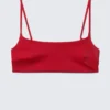 Bikini-Oberteil mit U-Ausschnitt – Leuchtend Rot Bikini-Oberteil mit U-Ausschnitt – Leuchtend Rot