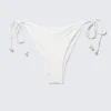 Bikini-Tanga-Höschen mit Muschelverschluss – Weiß Bikini-Tanga-Höschen mit Muschelverschluss – Weiß