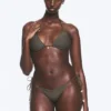 Bikini-Tanga-Unterteil mit Bindebändern – Dark Mole Bikini-Tanga-Unterteil mit Bindebändern – Dark Mole