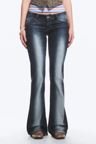 Booty Bei Low Rise Skinny Bootcut Jeans – Blue Spray – Dark Blue | Cheap Monday Gb
