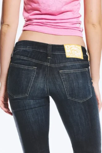 Booty Bei Low Rise Skinny Bootcut Jeans – Star Blue – Dunkelblau | Cheap Monday GB