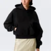 Boxy-Kapuzenpullover aus Baumwollfleece – Schwarz Boxy-Kapuzenpullover aus Baumwollfleece – Schwarz