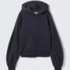 Boxy-Kapuzenpullover mit Raglanärmeln – gewaschenes Dunkelblau Boxy-Kapuzenpullover mit Raglanärmeln – gewaschenes Dunkelblau