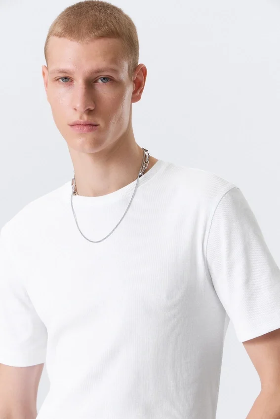 Boxy Slim Fit T-Shirt mit Rippstrick – Weiß Boxy Slim Fit T-Shirt mit Rippstrick – Weiß