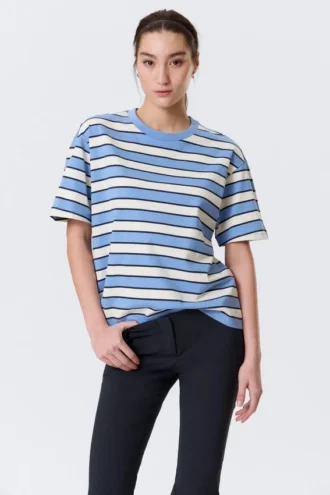Boxy-T-Shirt aus Baumwolle – Blau-weiß gestreift