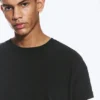 Boxy-T-Shirt aus Baumwolle mit Flügelärmeln – in Schwarz Boxy-T-Shirt aus Baumwolle mit Flügelärmeln – in Schwarz