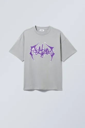 Boxy T-Shirt mit Print – Grau-lila Print