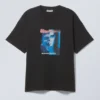 Boxy T-Shirt mit Print – Schwarz – Young Faces Boxy T-Shirt mit Print – Schwarz – Young Faces