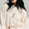 Boxy-Top mit Langarm und Print – Hellbeige – Street-Print