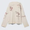 Boxy-Top mit Langarm und Print – Hellbeige – Street-Print