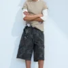 Cargo-Shorts mit mittlerer Leibhöhe und lockerer Passform – Navy Camo Cargo-Shorts mit mittlerer Leibhöhe und lockerer Passform – Navy Camo