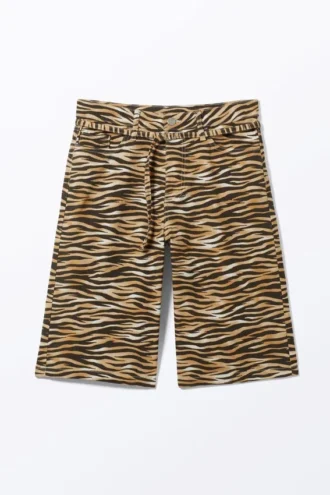Cargoshorts aus Baumwolltwill mit niedriger Leibhöhe – Tigerstreifen