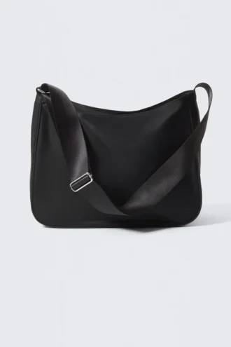 Core Handtasche – Schwarz
