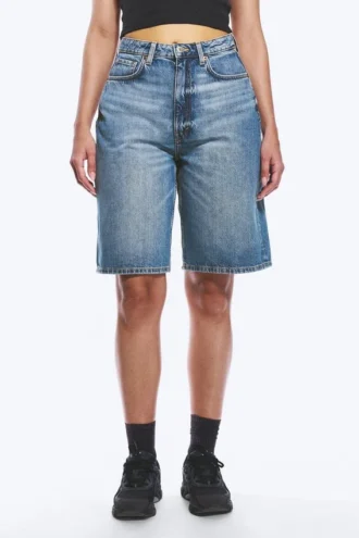 Curve Denim-Shorts mit hoher Taille und weitem Bein – Blue Horses – Mittelblau