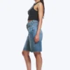 Curve Denim-Shorts mit hoher Taille und weitem Bein – Blue Horses – Mittelblau Curve Denim-Shorts mit hoher Taille und weitem Bein – Blue Horses – Mittelblau