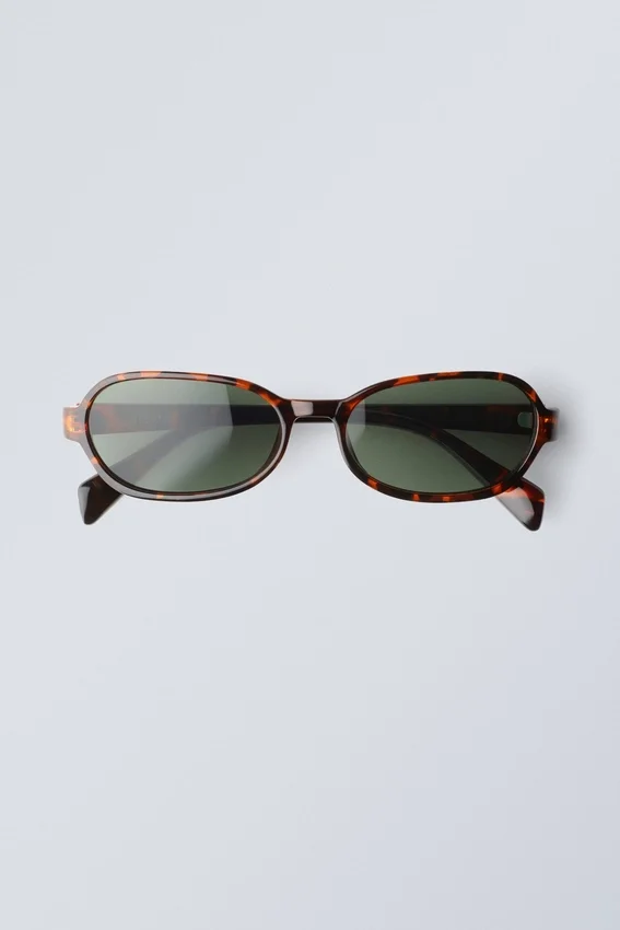 Dünne Sonnenbrille mit ovalem Rahmen – Schildpattmuster Dünne Sonnenbrille mit ovalem Rahmen – Schildpattmuster