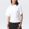 Drapiertes, figurbetontes T-Shirt – Weiß Drapiertes, figurbetontes T-Shirt – Weiß