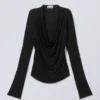 Drapiertes Langarmshirt – Schwarz Drapiertes Langarmshirt – Schwarz